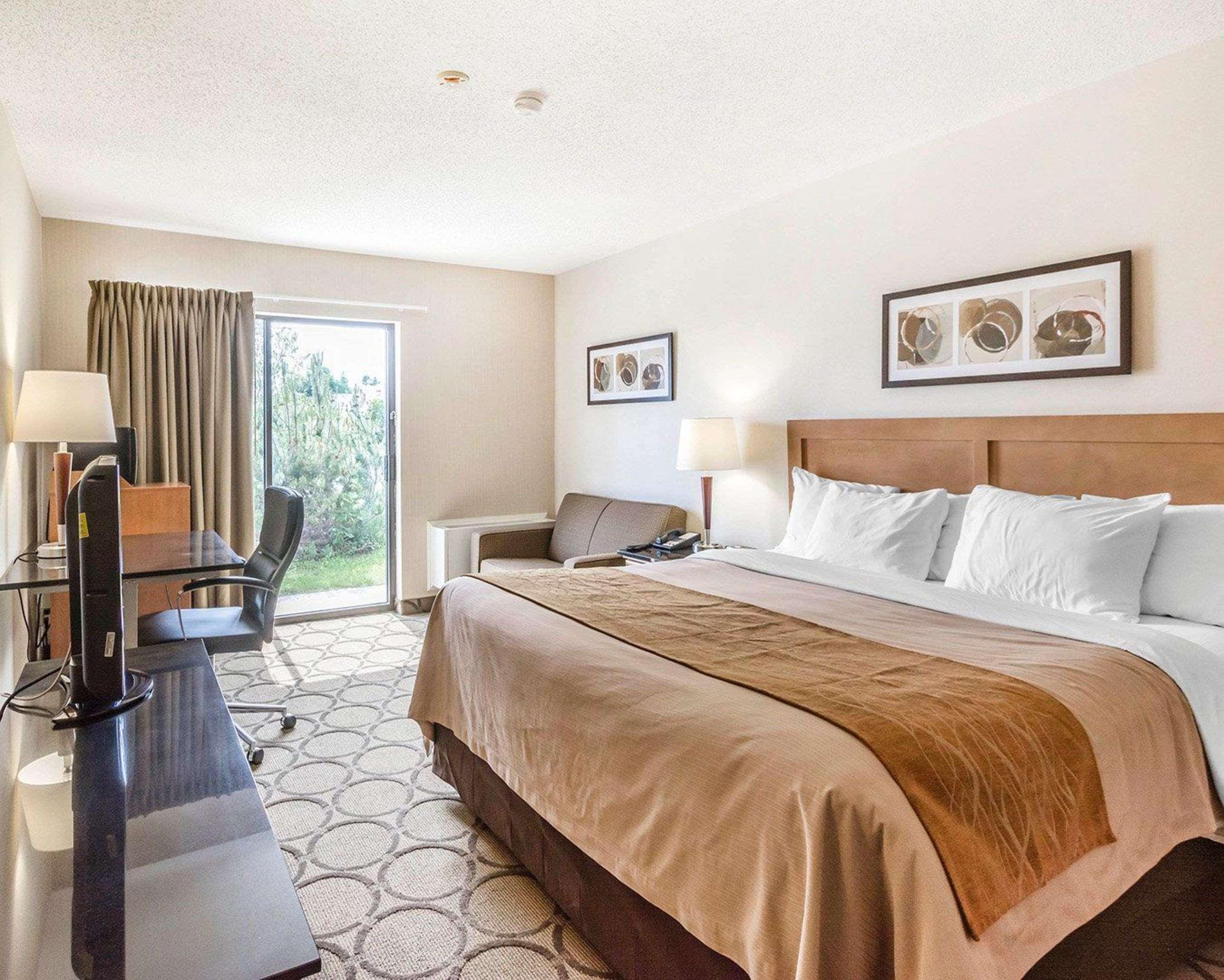 Comfort Inn Thetford Mines Exteriör bild
