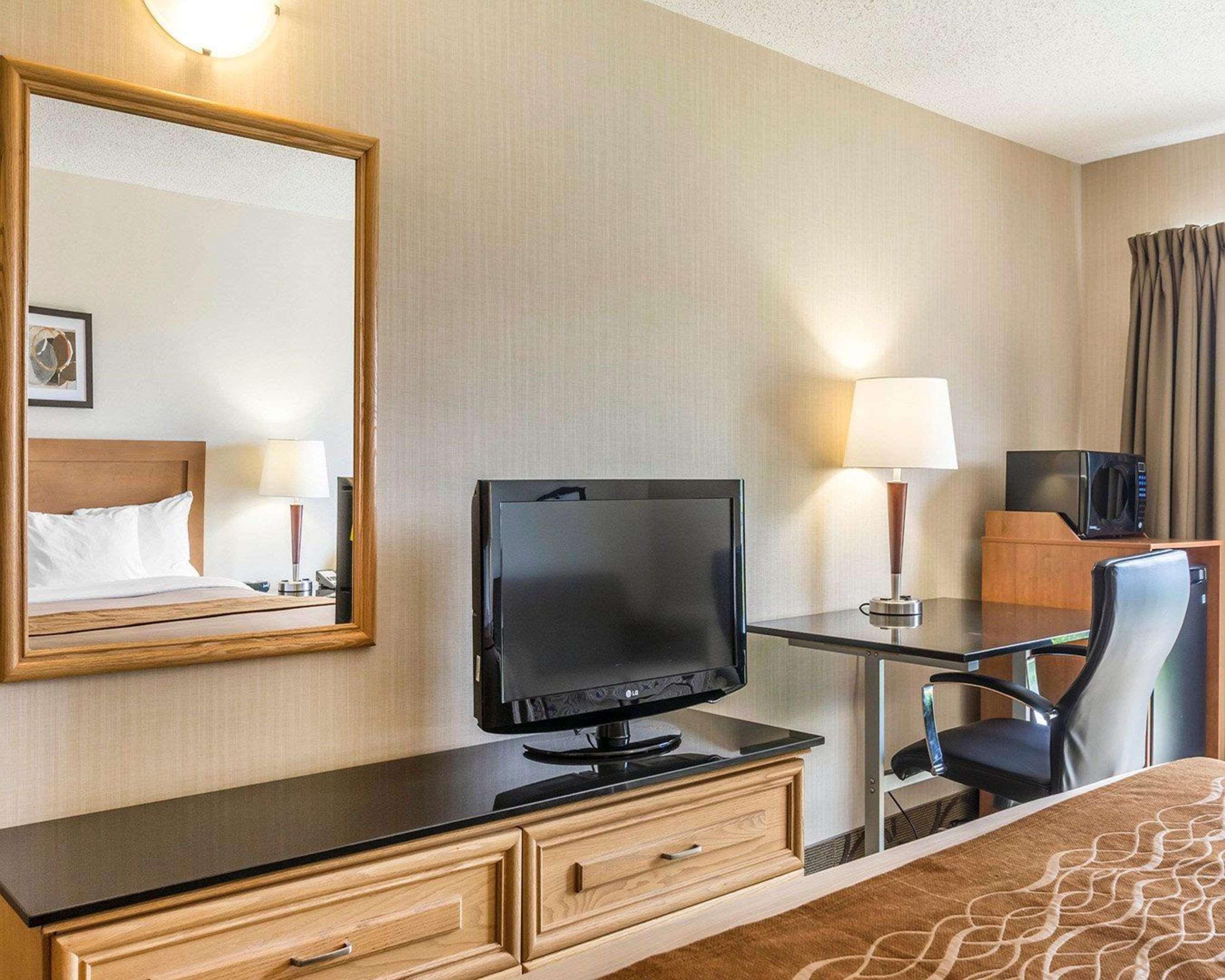 Comfort Inn Thetford Mines Exteriör bild