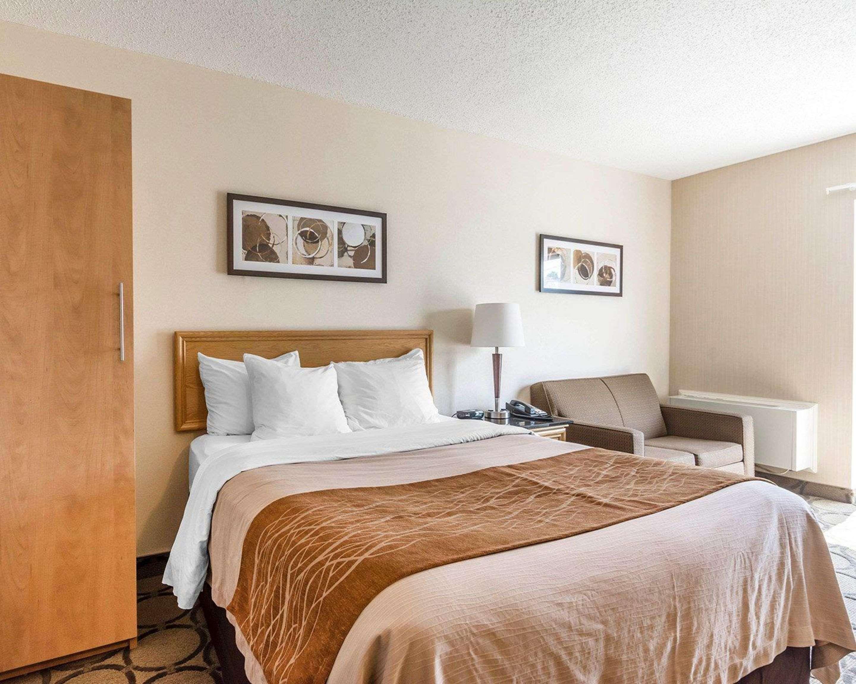 Comfort Inn Thetford Mines Exteriör bild