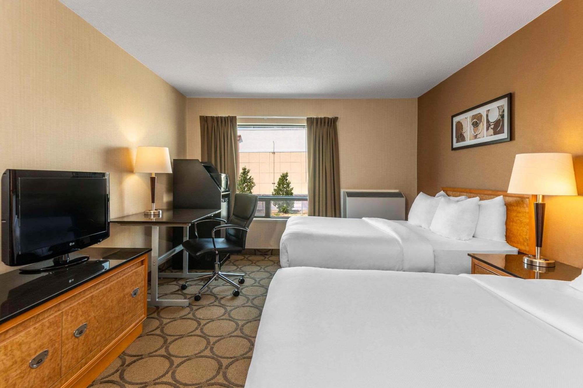 Comfort Inn Thetford Mines Exteriör bild