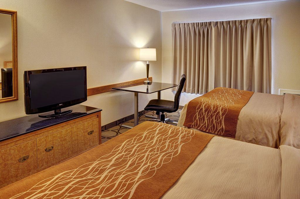 Comfort Inn Thetford Mines Exteriör bild